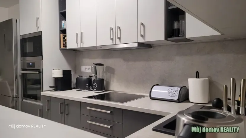 Pronájem bytu 2+kk, Praha - Letňany, Miroslava Hajna, 50 m2