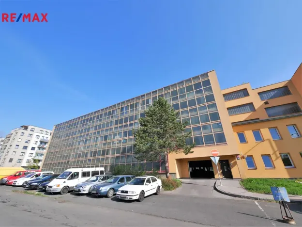 Pronájem garáže, Praha - Střížkov, Lovosická, 14 m2