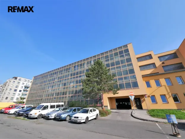 Pronájem garáže, Praha - Střížkov, Lovosická, 14 m2