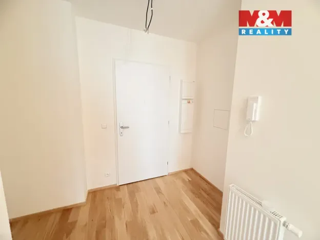 Prodej bytu 2+kk, Praha - Střížkov, Střížkovská, 65 m2