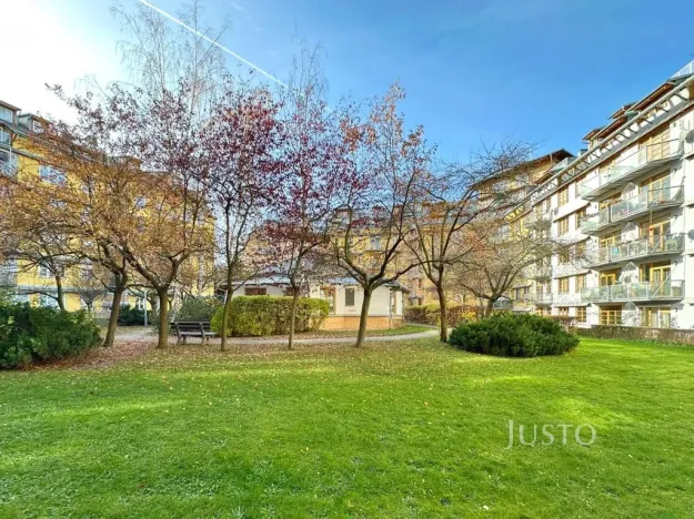 Pronájem bytu 2+1, Praha, Na okraji, 75 m2