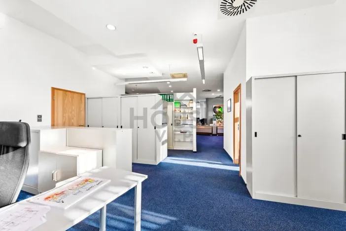 Prodej kanceláře, Praha - Záběhlice, Jetelová, 234 m2