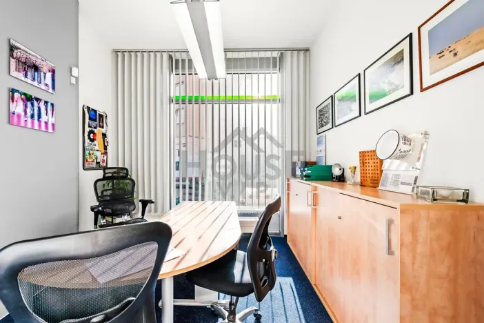 Prodej kanceláře, Praha - Záběhlice, Jetelová, 234 m2