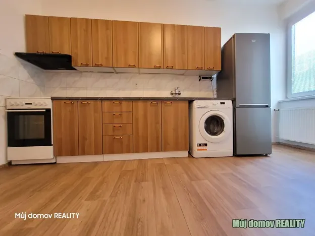 Pronájem bytu 4+1, Praha - Smíchov, Stroupežnického, 146 m2