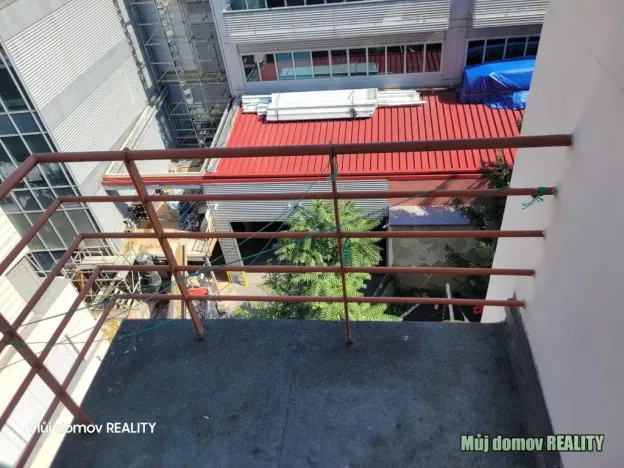 Pronájem bytu 4+1, Praha - Smíchov, Stroupežnického, 146 m2