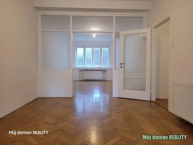 Pronájem bytu 4+1, Praha - Smíchov, Stroupežnického, 146 m2