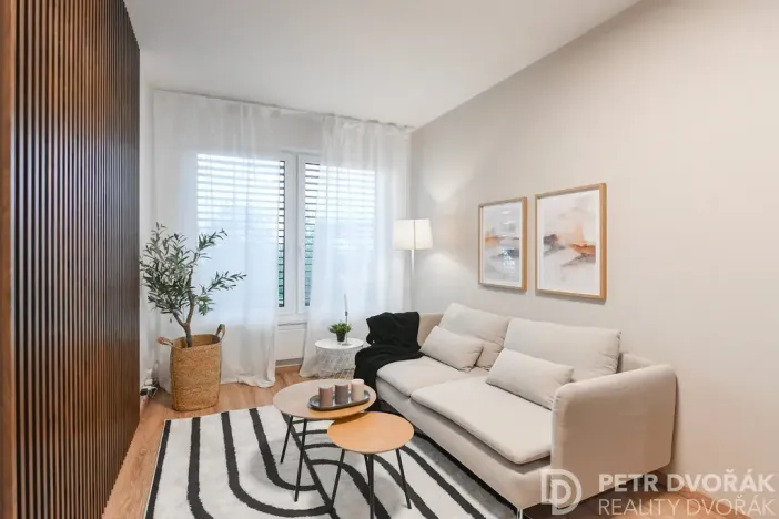 Prodej bytu 2+kk, Praha - Strašnice, Počernická, 40 m2