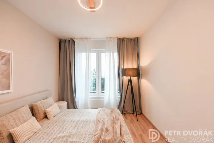 Prodej bytu 2+kk, Praha - Strašnice, Počernická, 40 m2
