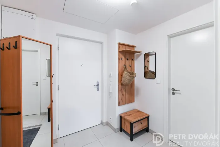 Prodej bytu 2+kk, Praha - Strašnice, Počernická, 40 m2