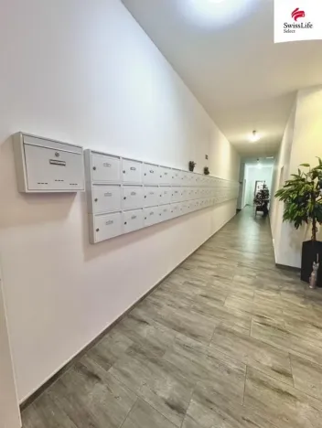 Pronájem bytu 2+kk, Meziboří, nám. 8. května, 54 m2