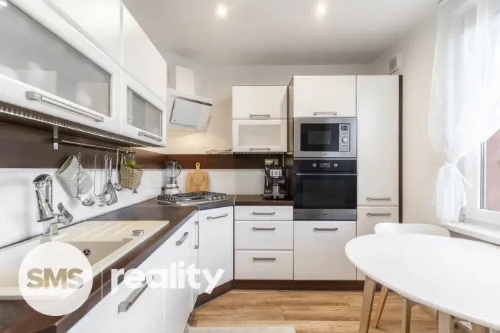 Prodej bytu 3+1, Frýdek-Místek - Frýdek, Slezská, 74 m2