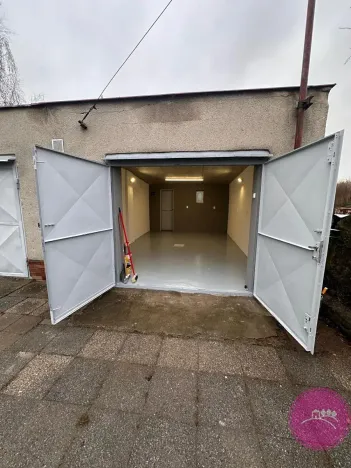 Prodej garáže, Olomouc, Stará Přerovská, 28 m2
