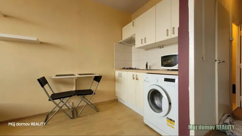 Pronájem bytu 1+kk, Praha - Braník, Vavřenova, 28 m2