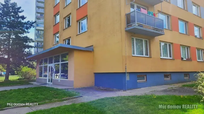 Pronájem bytu 1+kk, Praha - Braník, Vavřenova, 28 m2