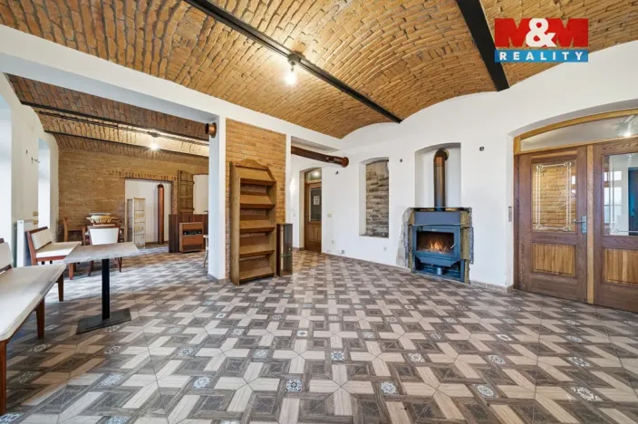 Prodej rodinného domu, Písařov - Bukovice, 347 m2