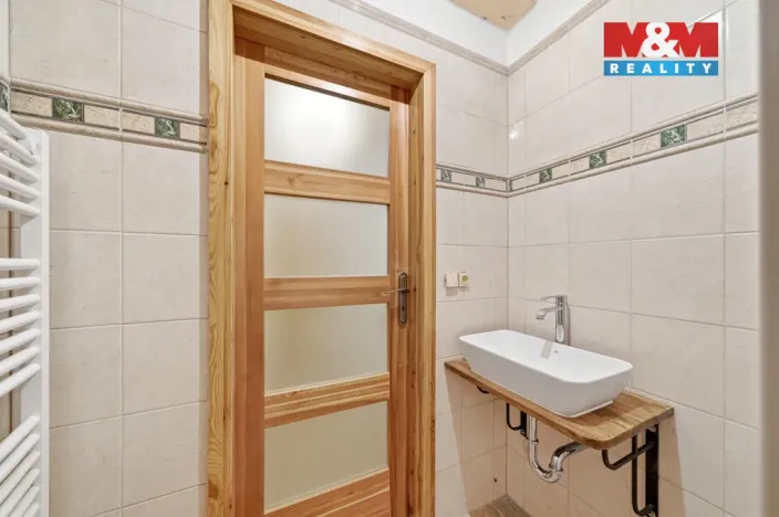 Prodej rodinného domu, Písařov - Bukovice, 347 m2