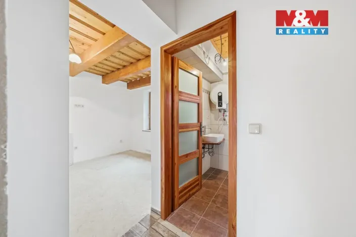 Prodej rodinného domu, Písařov - Bukovice, 347 m2