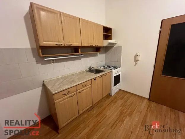 Pronájem bytu 1+1, Plzeň - Jižní Předměstí, Krátká, 44 m2