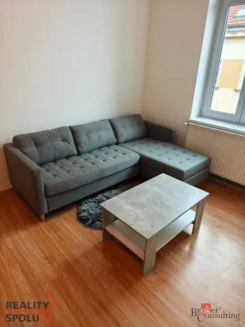 Pronájem bytu 1+1, Plzeň - Jižní Předměstí, Krátká, 44 m2