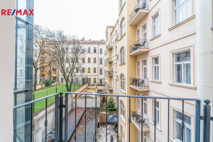 Prodej bytu 2+kk, Praha - Nové Město, Záhořanského, 61 m2