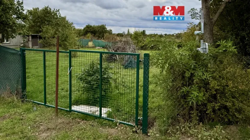 Pronájem zahrady, Brno - Tuřany, 431 m2