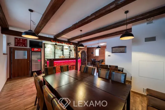 Prodej ubytování, Jevišovka, 241 m2