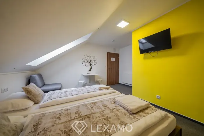 Prodej ubytování, Jevišovka, 241 m2