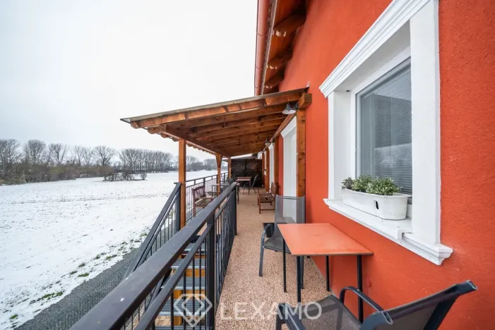 Prodej ubytování, Jevišovka, 241 m2