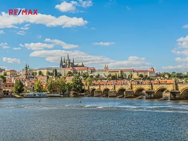 Prodej bytu 2+1, Praha - Staré Město, Náprstkova, 42 m2