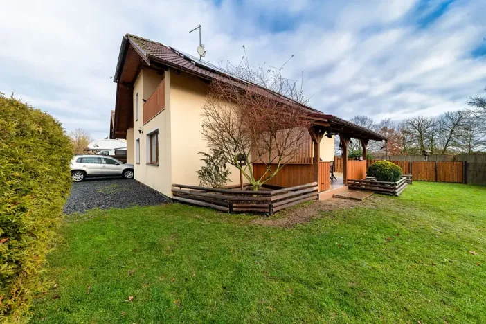 Prodej rodinného domu, Letiny, 282 m2