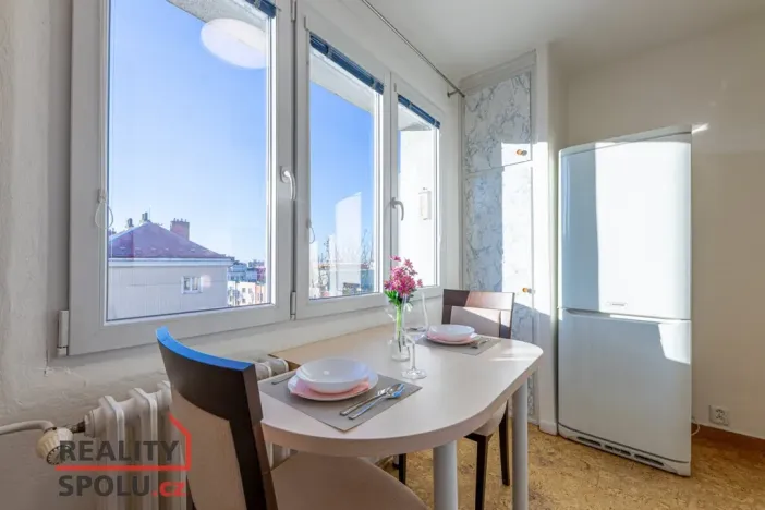 Pronájem bytu 2+1, Plzeň - Doubravka, Družby, 64 m2