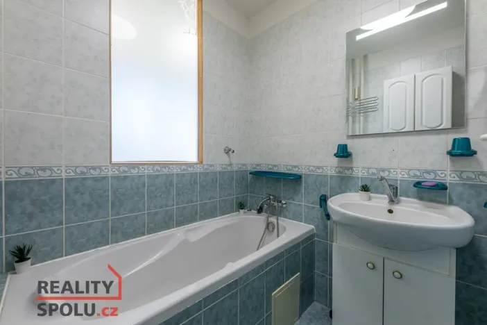 Pronájem bytu 2+1, Plzeň - Doubravka, Družby, 64 m2