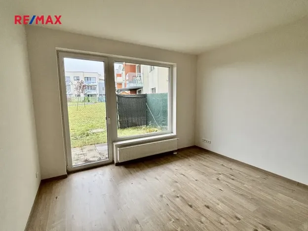 Prodej bytu 2+kk, Praha - Dolní Počernice, Černodolská, 64 m2