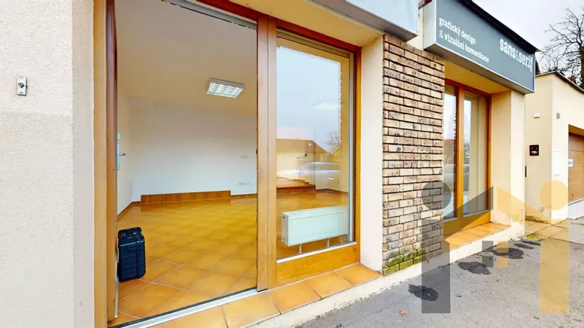 Pronájem obchodního prostoru, Praha - Hostivař, Hornoměcholupská, 88 m2