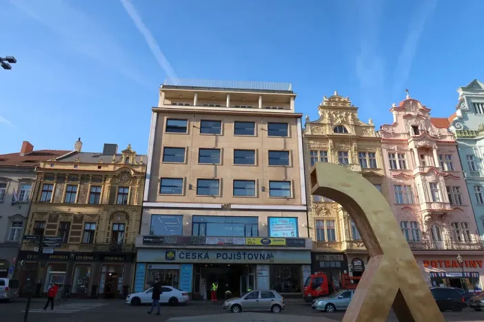 Pronájem kanceláře, Plzeň, náměstí Republiky, 60 m2