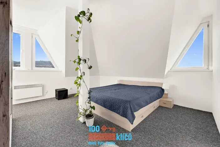 Prodej rodinného domu, Praha - Lipence, Nad žlábkem, 318 m2