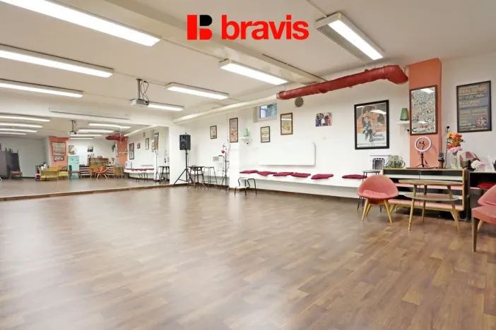 Pronájem komerční nemovitosti, Brno - Žabovřesky, Makovského náměstí, 120 m2