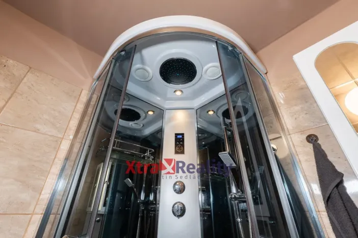 Prodej bytu 3+1, Krupka - Maršov, Dukelských hrdinů, 68 m2