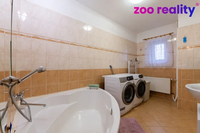 Prodej rodinného domu, Chorušice - Velký Újezd, 200 m2