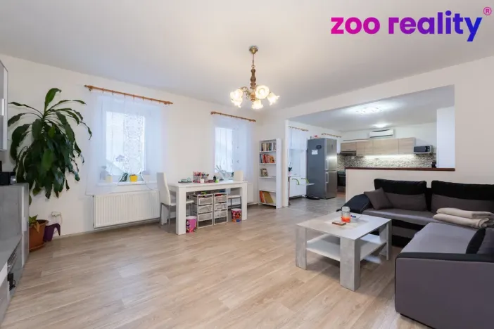 Prodej rodinného domu, Chorušice - Velký Újezd, 200 m2