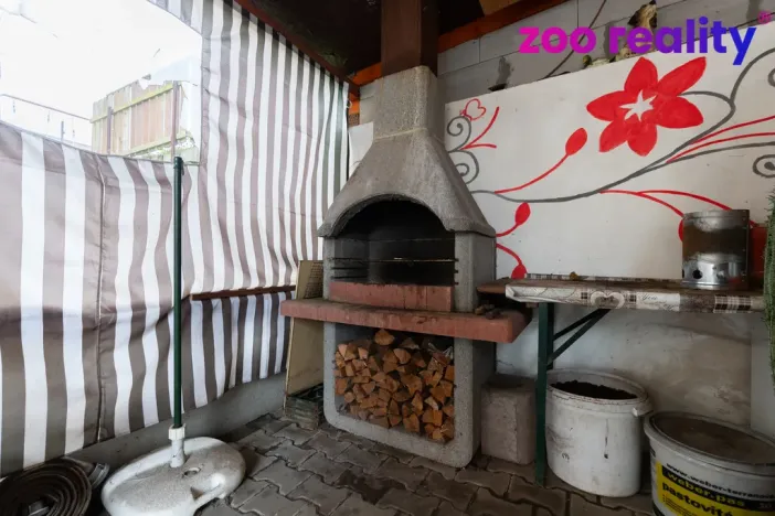 Prodej rodinného domu, Chorušice - Velký Újezd, 200 m2