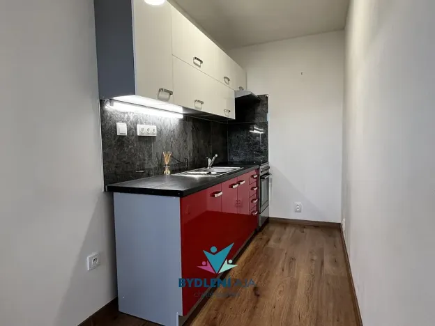 Pronájem bytu 1+kk, Teplice, Krušnohorská, 33 m2