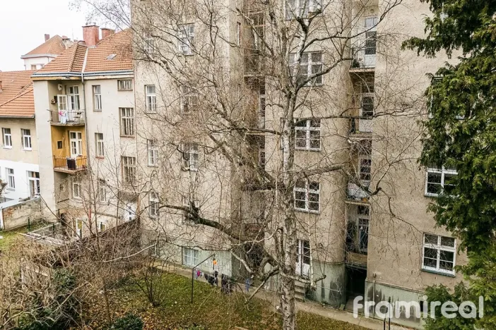 Pronájem bytu 3+kk, Brno, Charvatská, 97 m2