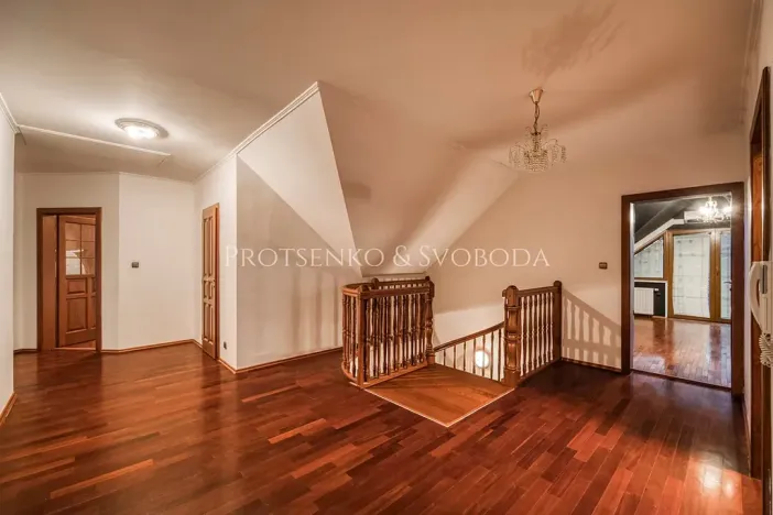 Prodej rodinného domu, Klínec, 345 m2