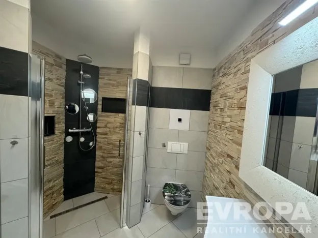 Prodej bytu 2+kk, Plzeň - Severní Předměstí, Křížkova, 76 m2