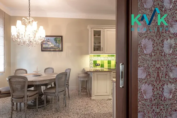 Prodej bytu 6+kk a větší, Karlovy Vary, U Imperiálu, 252 m2