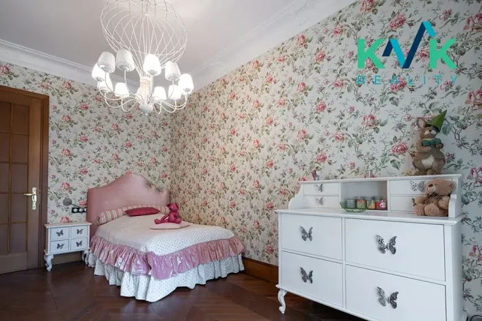 Prodej bytu 6+kk a větší, Karlovy Vary, U Imperiálu, 252 m2