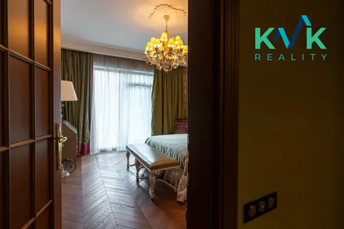 Prodej bytu 6+kk a větší, Karlovy Vary, U Imperiálu, 252 m2