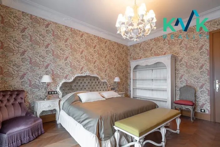 Prodej bytu 6+kk a větší, Karlovy Vary, U Imperiálu, 252 m2