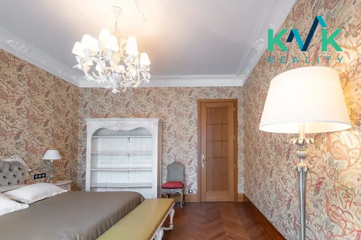 Prodej bytu 6+kk a větší, Karlovy Vary, U Imperiálu, 252 m2